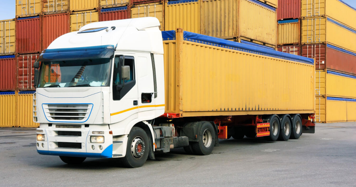 Tổng hợp những lưu ý khi vận chuyển hàng hoá bằng xe tải